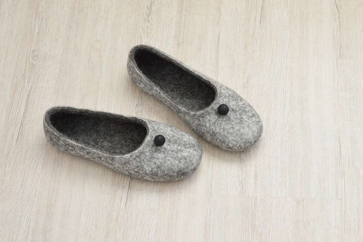 Felted Women Slippers - Comfortable House Shoes - Home Soul