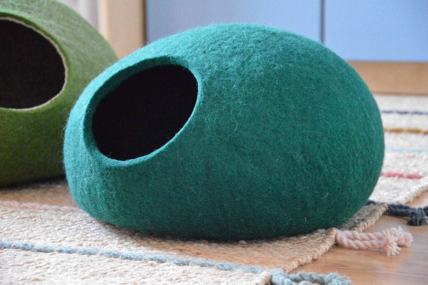 Emerald Green Cat Bed - Luxury Pet Cave - Home Soul