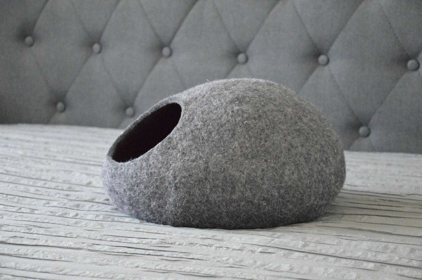 Classic Pet Bed - Custom Color Cat Cave - Home Soul