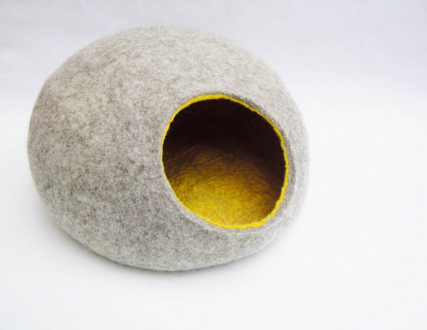 Dual-Tone Pet Bed - Two Color Cat Cave - Home Soul