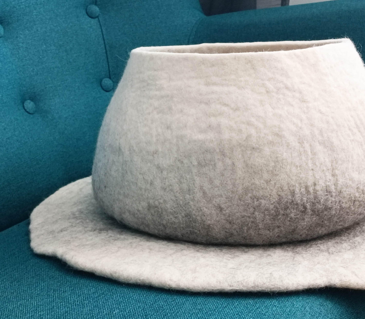 Scandinavian Pet Basket - Nordic Design Cat Bed - Home Soul