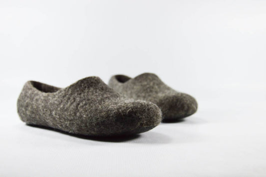 Handmade Natural Grey Felt Slippers - House Shoes - Home Soul