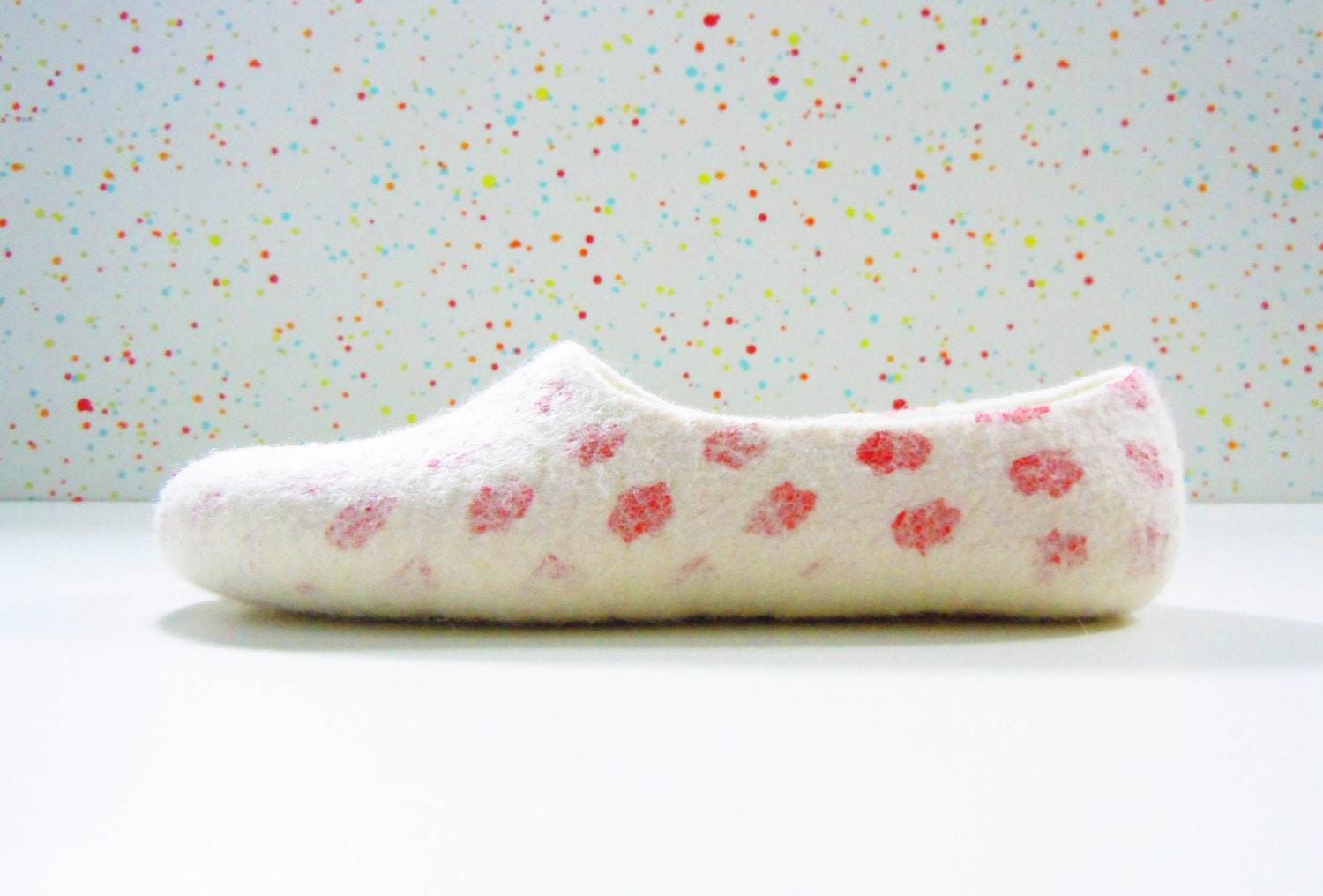 Red Dots Slippers - Vibrant House Shoes - Home Soul