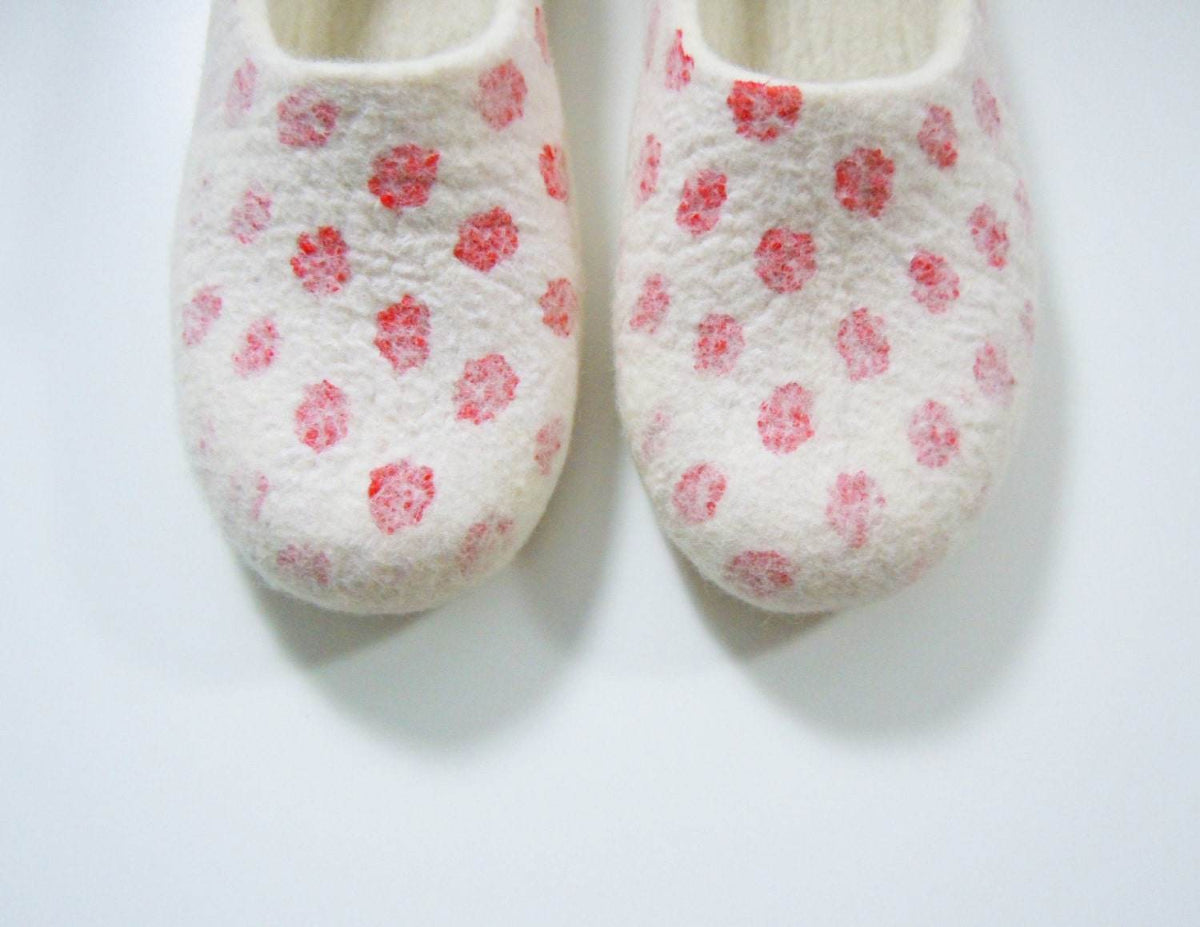 Red Dots Slippers - Vibrant House Shoes - Home Soul
