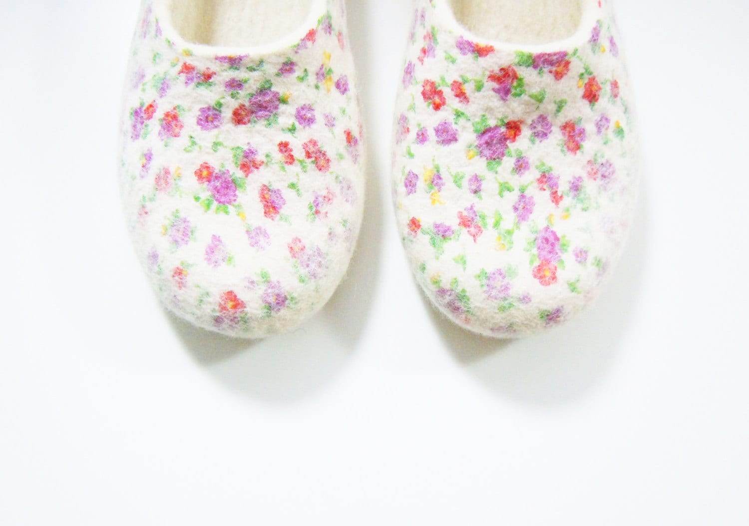 Garden Flowers Slippers - Floral House Shoes - Home Soul