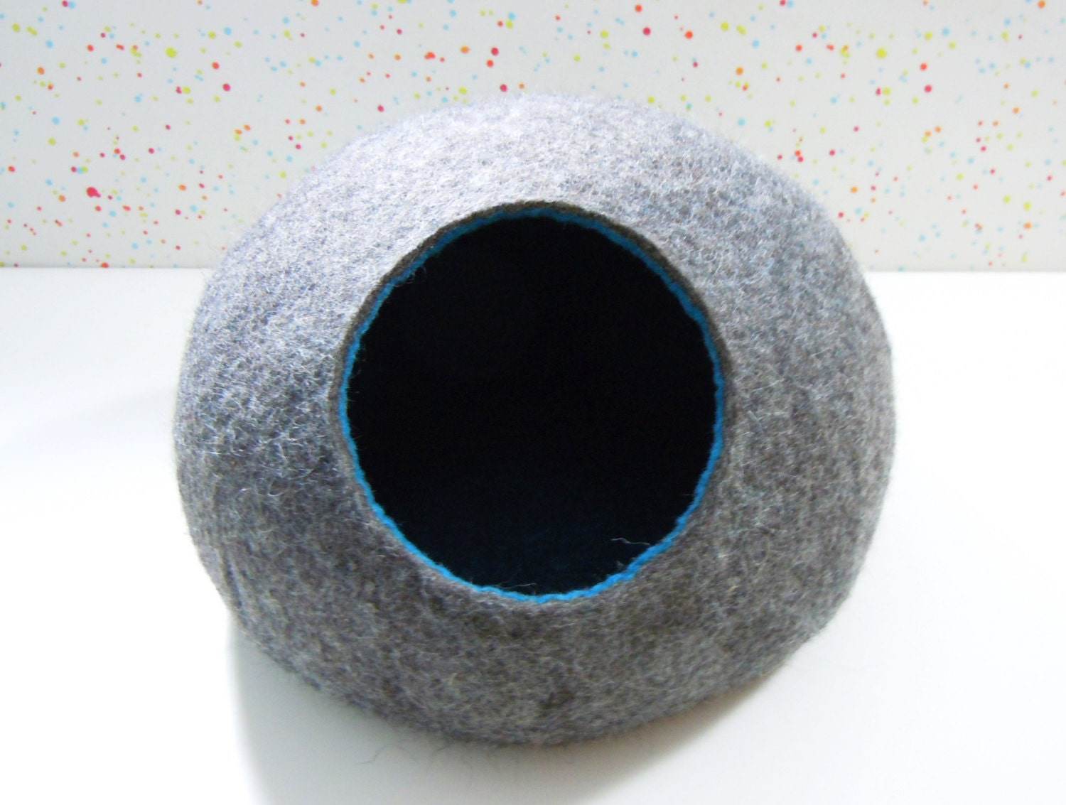 Custom Dual-Tone Pet Bed - Two Color Cat Cave - Home Soul