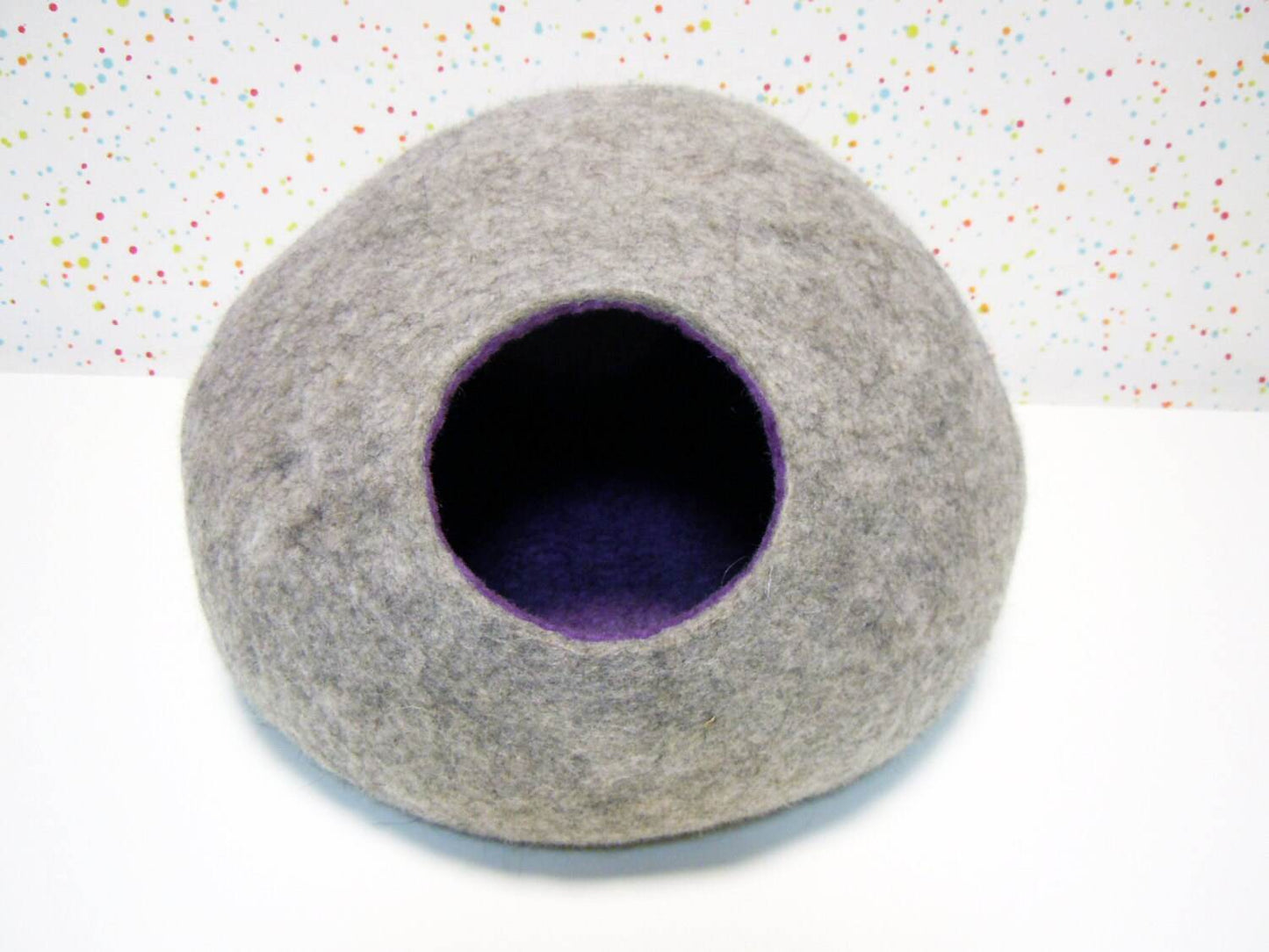 Stylish Two Color Pet Bed - Custom Cat Cave - Home Soul