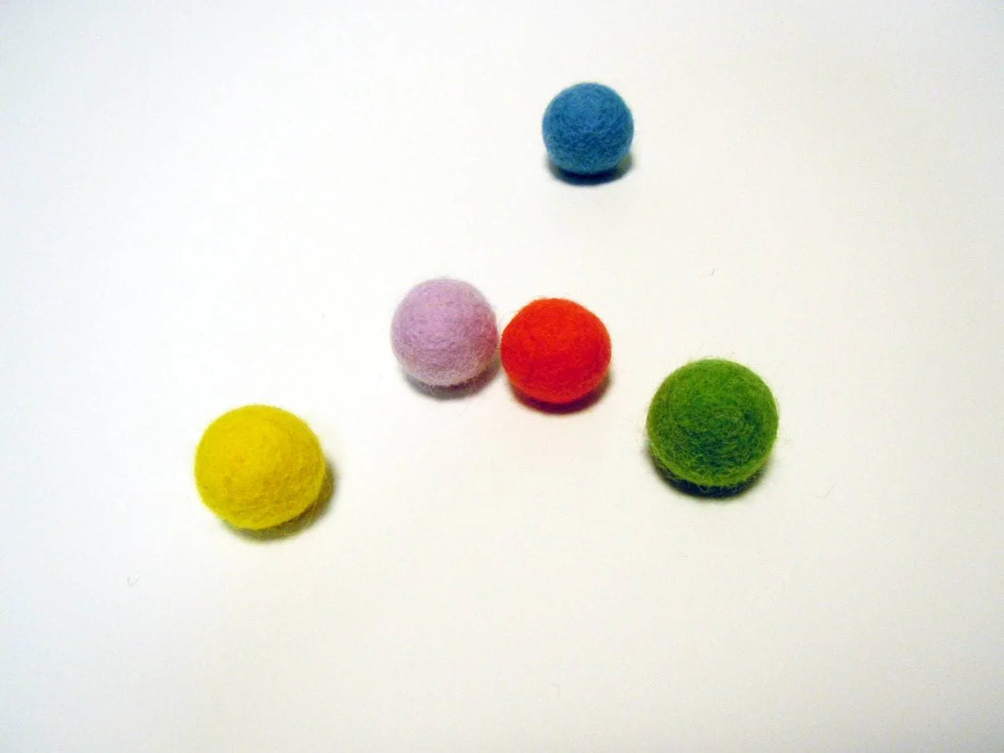 Colorful Cat Toys Set - 5 Vibrant Balls - Home Soul