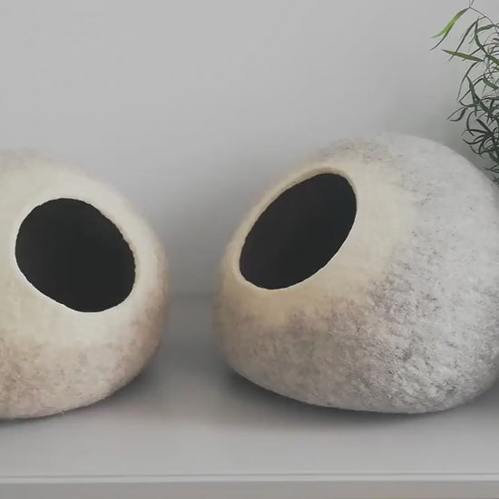 BUBBLE Shape Cat House / Ombre Color Pet Bed / Modern Pet Bed / Cat bed / Cat cave / Puppy bed / Cat house / Pet Furniture / Cat Nap Cocoon